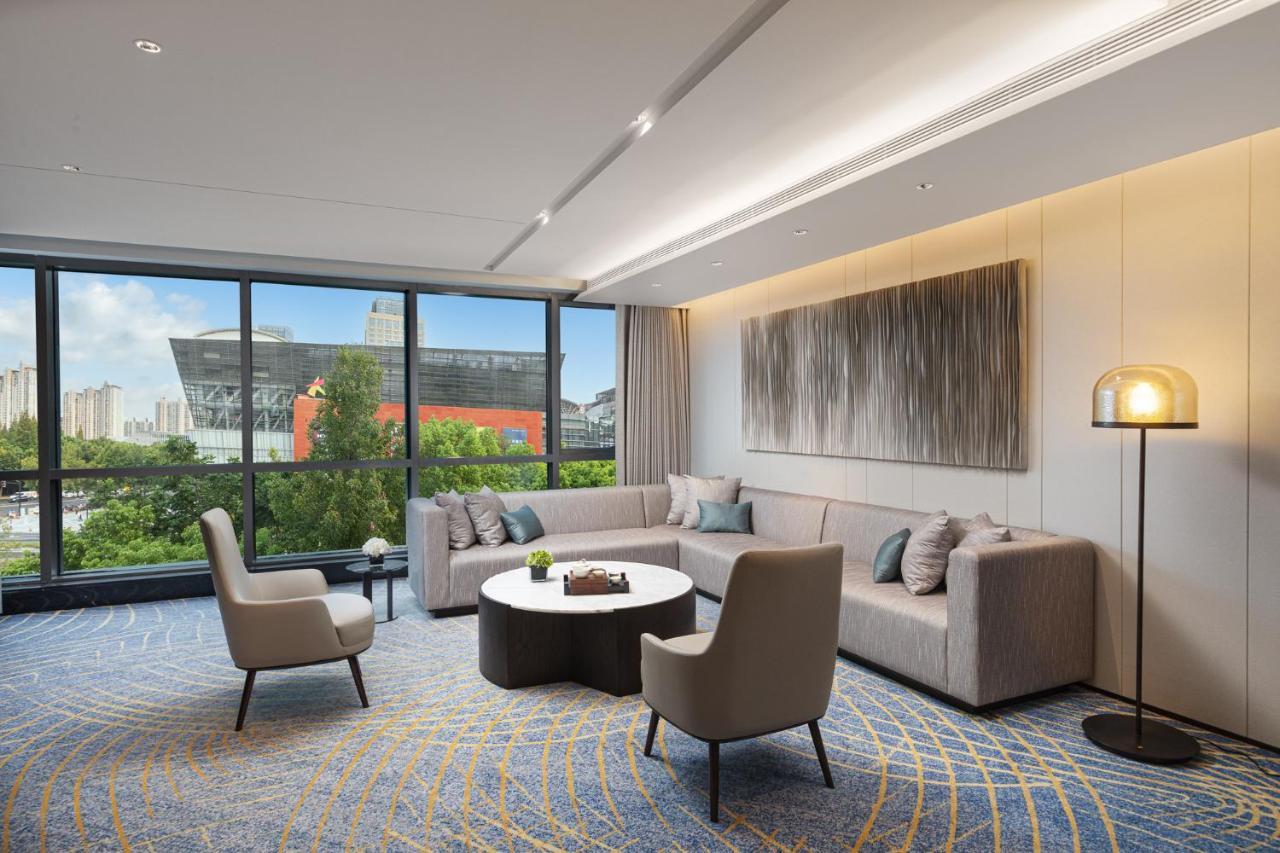 Hualuxe Shanghai Changfeng Park Екстериор снимка